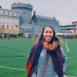 Meet your Posher, Danielle